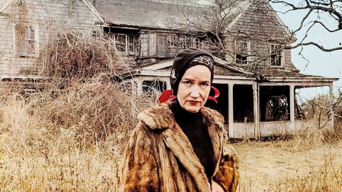 2: Grey Gardens